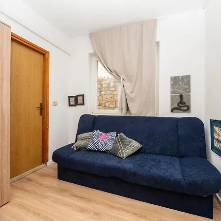 By The Sea - 21425 Apartment Makarska