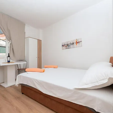 By The Sea - 21425 Apartment