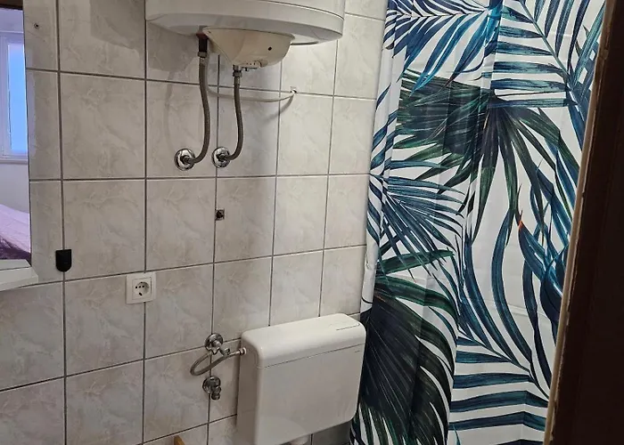 By The Sea - 21425 * Makarska